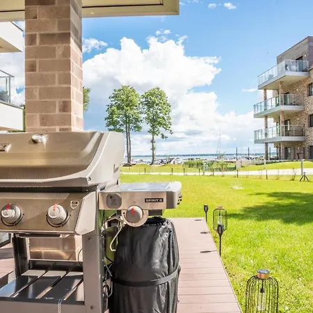 Nautica 5 Apartment